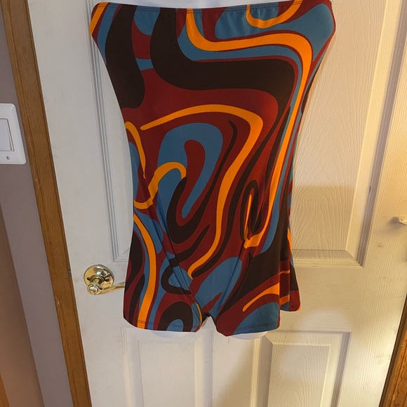 Romper - Picture 2 of 2